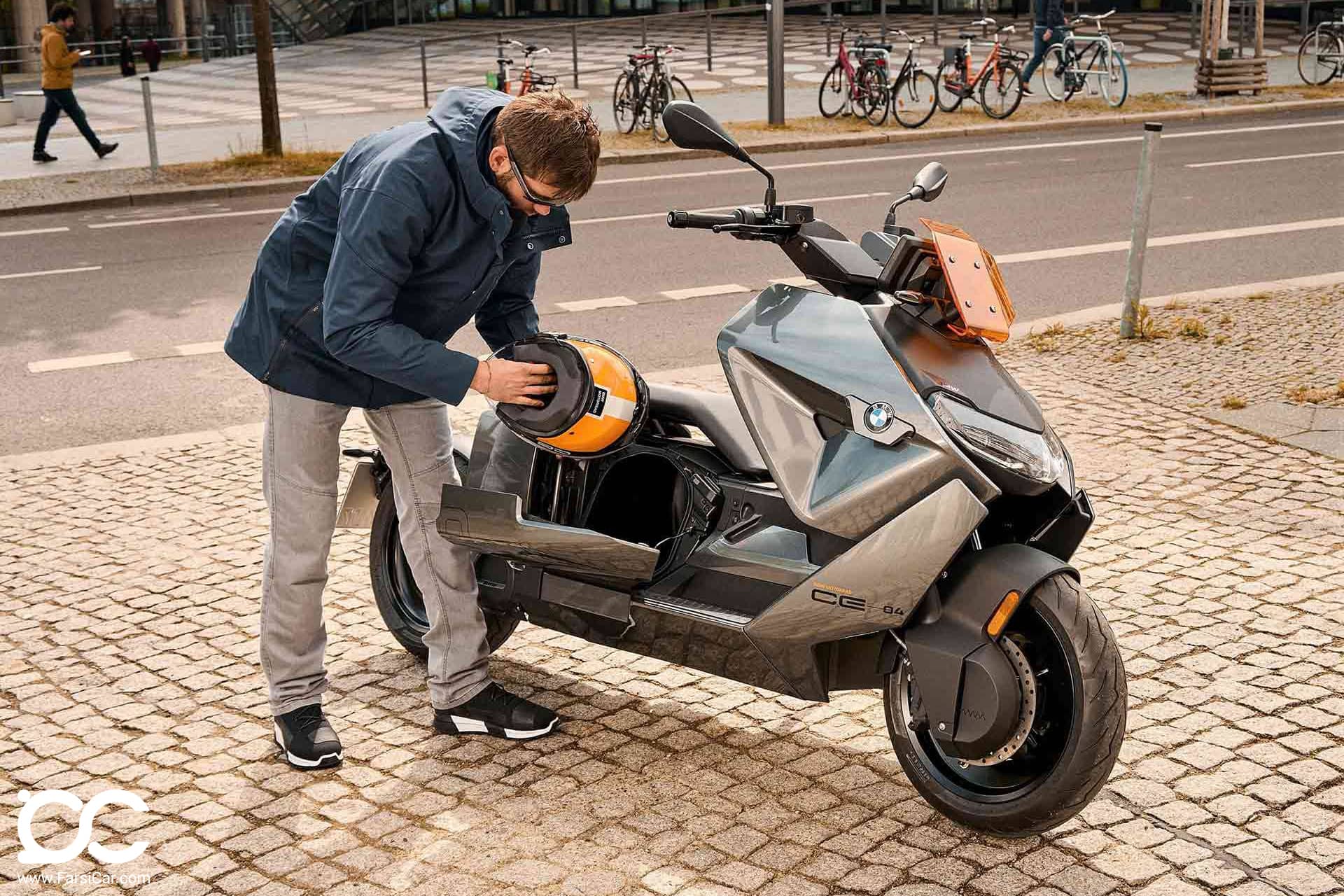 2022 BMW Motorrad CE-04