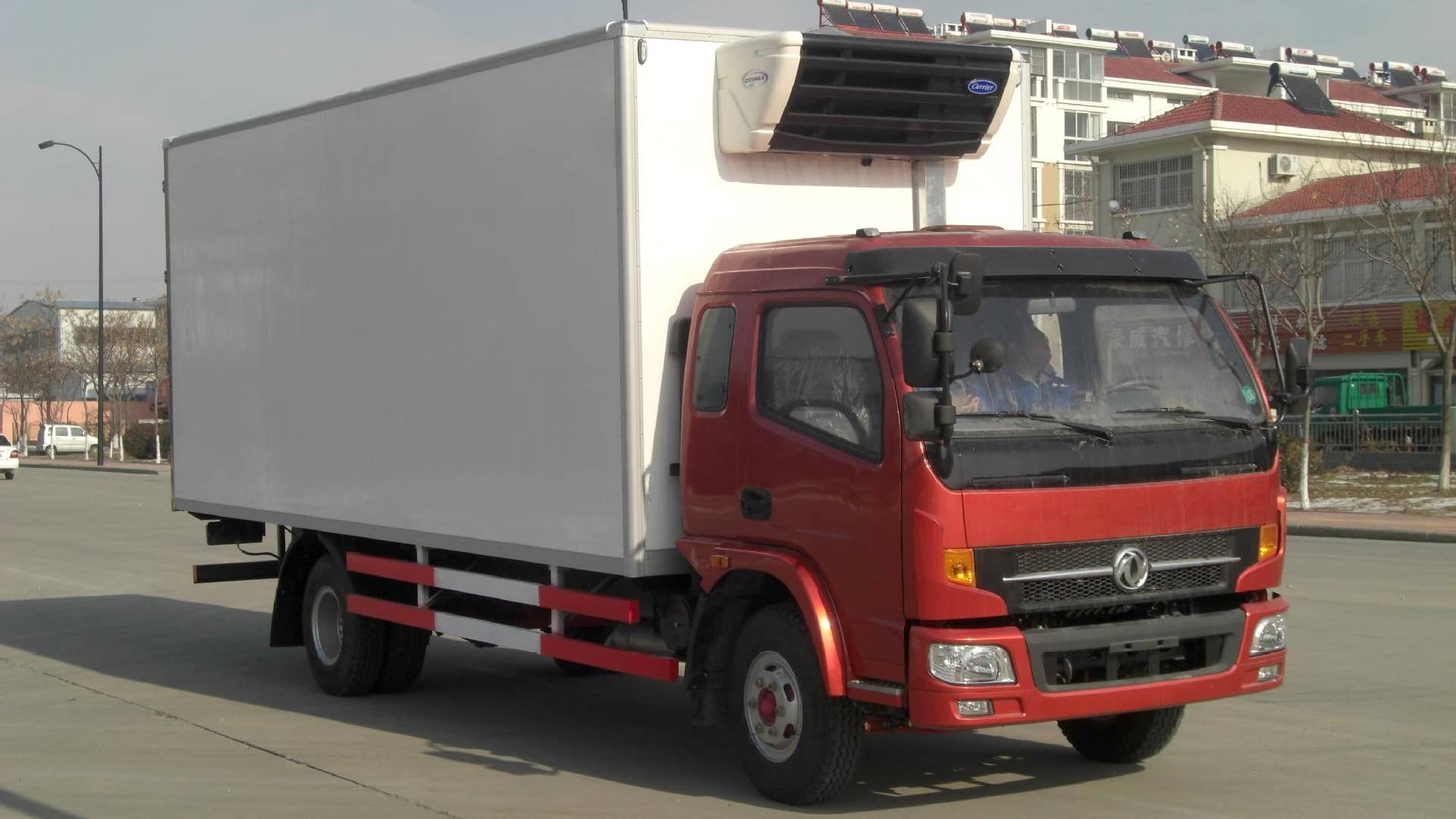 فروش کامیونت و کامیون باری کاویان دی 1400