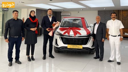 تحویل اولین سری خودروی تیگارد X35 شرکت سانیار موتور پارسیان به مشتریان در شیراز