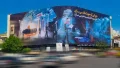 دیوارنگاره میدان انقلاب تهران؛ جوانی که موشک می‌سازد، خودرو با کیفیت هم می‌سازد