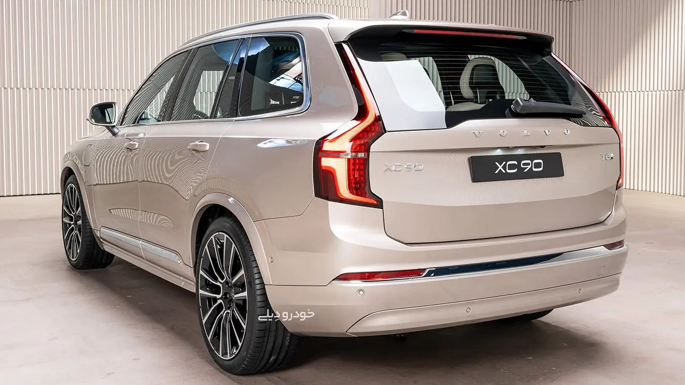 فیس‌لیفت ۲۰۲۵ ولوو XC90 معرفی شد