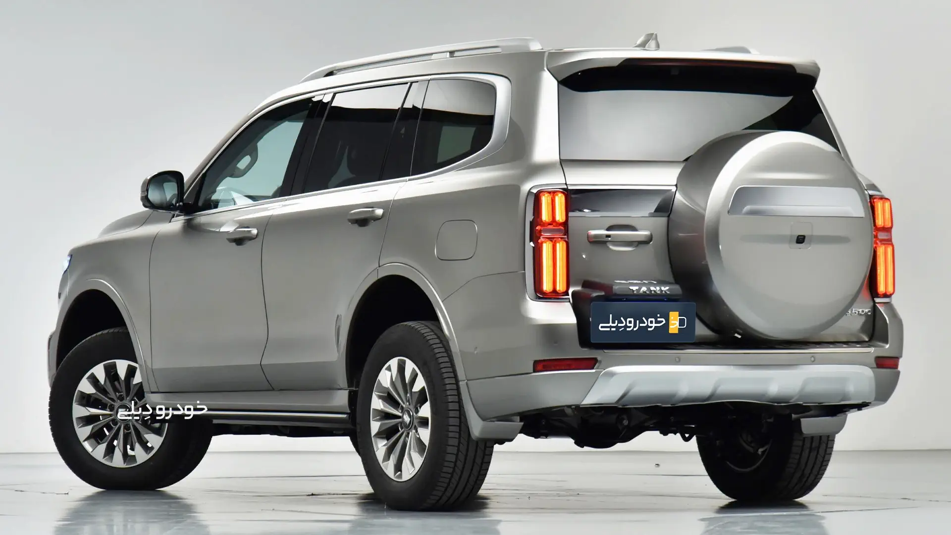 خودرو شاسی‌بلند تانک ۵۰۰ هایبرید | TANK 500 HEV SUV | شتابران خودرو پرشیا | واردات خودرو جانبازان | 坦克500混合动力车