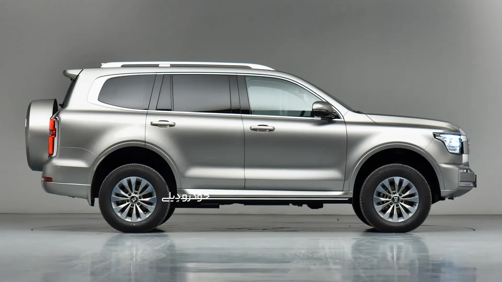 خودرو شاسی‌بلند تانک ۵۰۰ هایبرید | TANK 500 HEV SUV | شتابران خودرو پرشیا | واردات خودرو جانبازان | 坦克500混合动力车