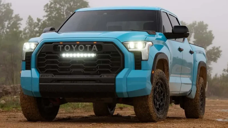 رنگ جدید برای خودرو های آفرود تویوتا | Wave Blue Toyota TRD Pro cars | رنگ آبی