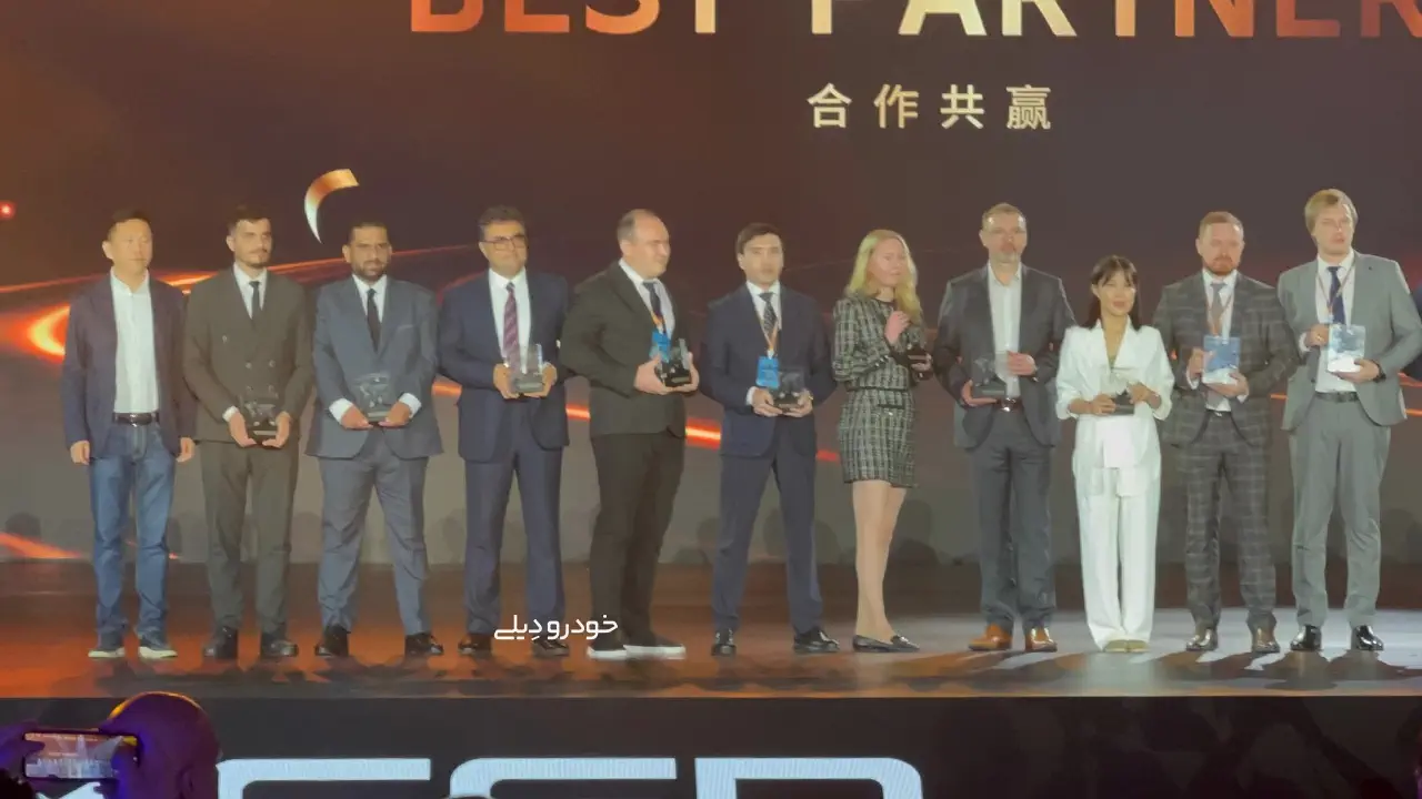احمد قاسم‌پور | عنوان بهترین شریک تجاری چری به گروه بازرگانی قاسم‌پور رسید | Ghasempour Trading Group Honored as Best Global Partner of Chery International