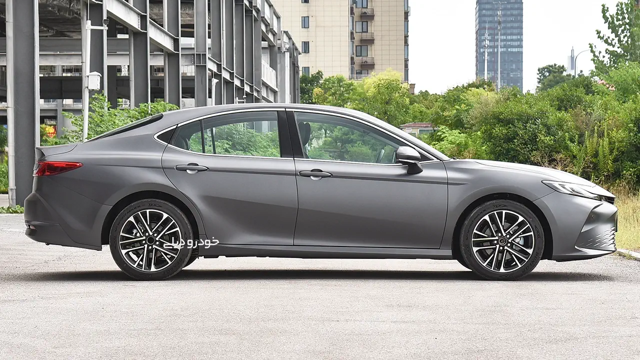 قیمت و شرایط فروش تویوتا کمری ارس پلاک | آذریوردسال | Toyota Camry HEV | آبان ۱۴۰۴