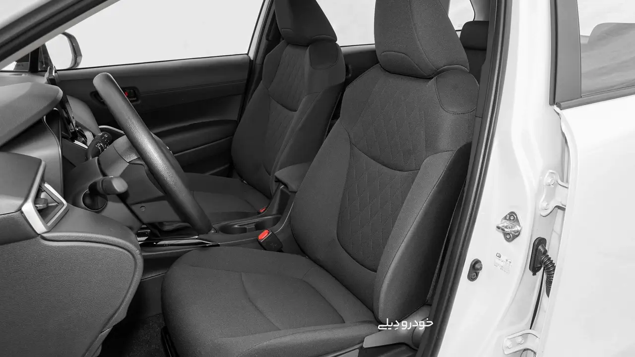 تویوتا کرولا کراس هایبرید وارداتی شرکت یاسین موتور | گروه اقتصادی تاو | تاو موتور | Toyota Corolla Cross Hybrid 2025