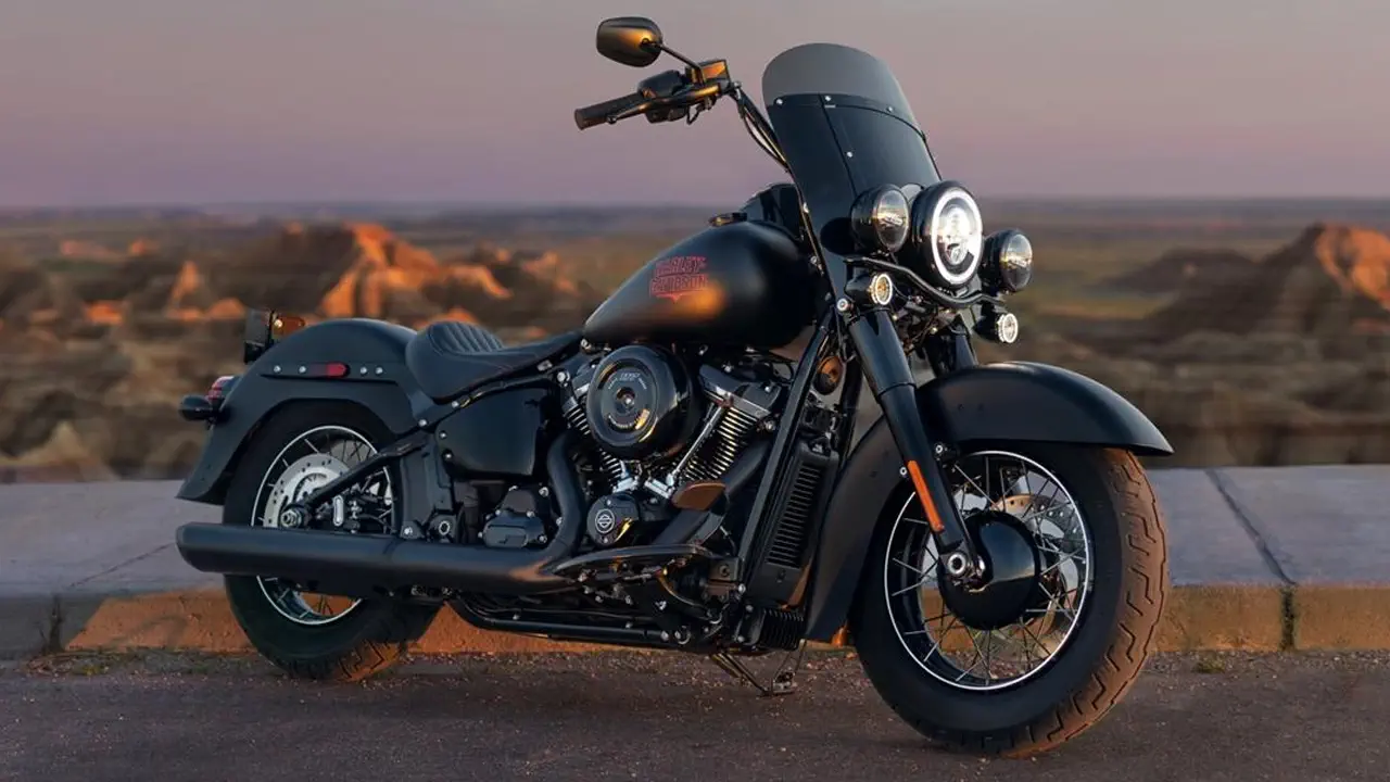 موتورسیکلت کروزر هارلی دیویدسون | Harley Davidson Deadwood Cruiser Motorcycle