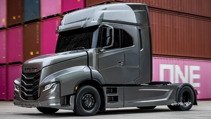 مشخصات و تصاویر کامیون کشنده دماغ‌دار ایویکو استریتور | Iveco Strator 2026 Conventional Semi Truck