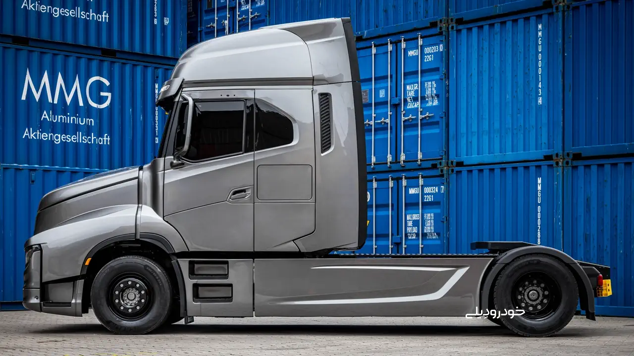 مشخصات و تصاویر کامیون کشنده دماغدار ایویکو استریتور | Iveco Strator 2026 Conventional Semi Truck
