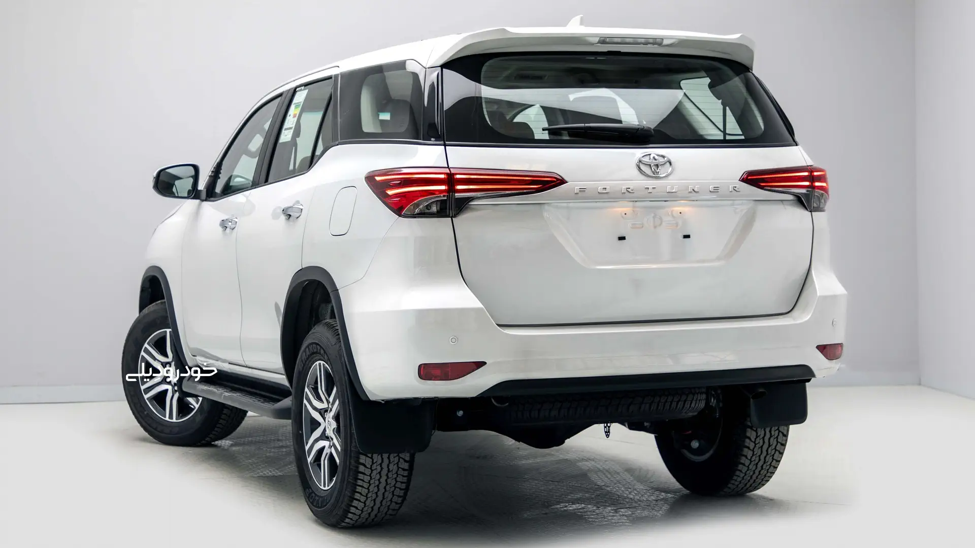 طرح فروش تویوتا فورچونر هماتلکام + مشخصات، امکانات و قیمت | 2025 Toyota Fortuner GXR